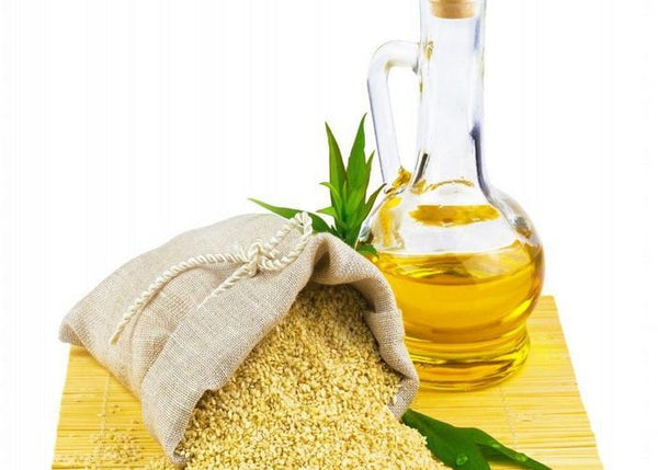 sesame-oil_RY1TL8KRX7NX.jpg